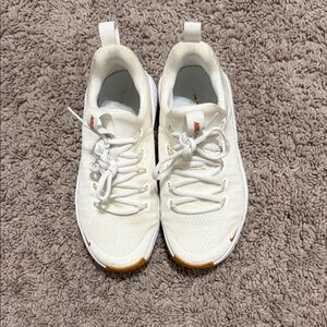 Cream Color Metcon